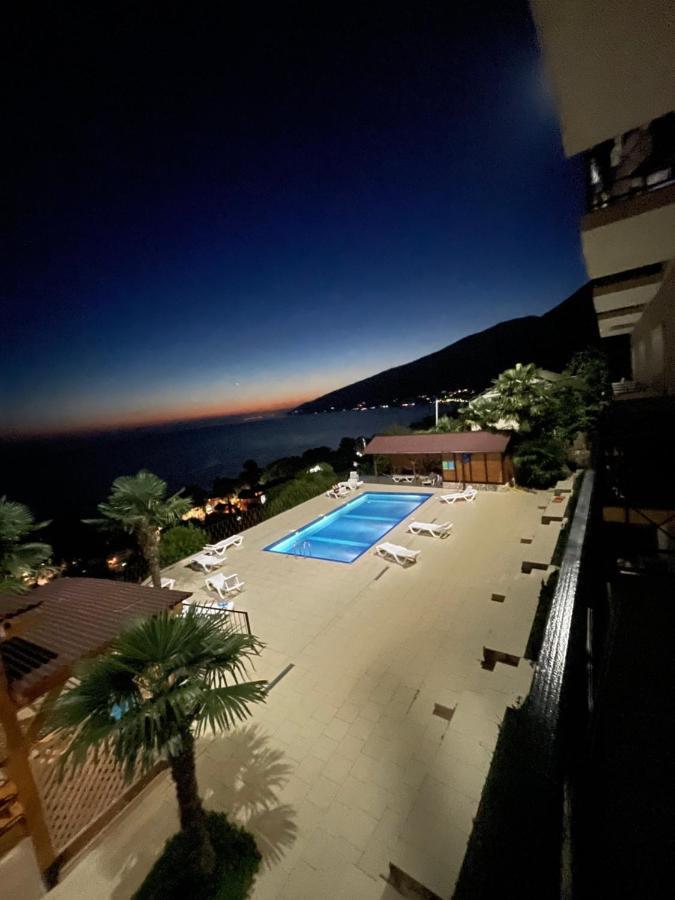 Astan Hotel Гагра Екстер'єр фото