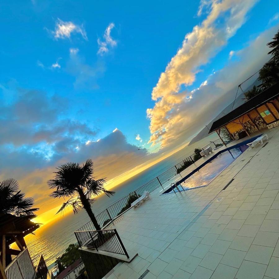 Astan Hotel Гагра Екстер'єр фото