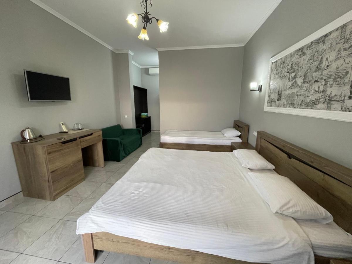 Astan Hotel Гагра Екстер'єр фото