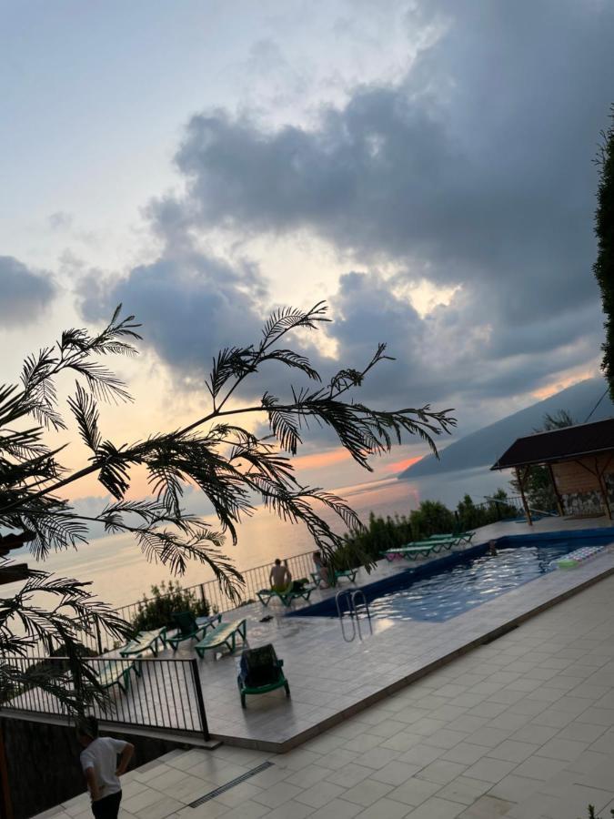 Astan Hotel Гагра Екстер'єр фото